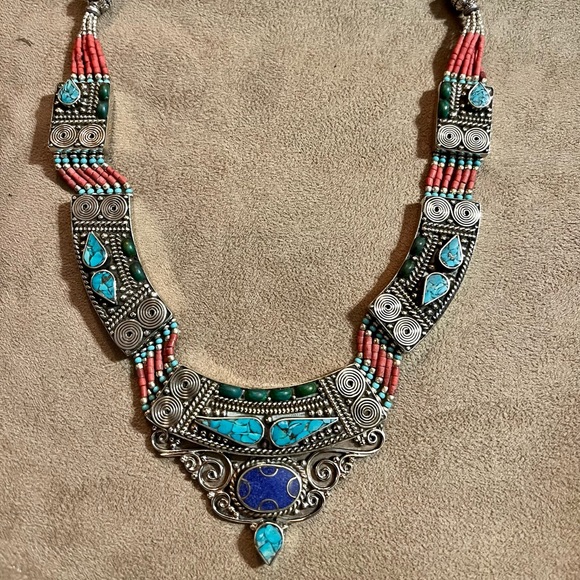 Tibetan choker with turquoise, lapis lazuli, coral, and more on choice. - Picture 14 of 14